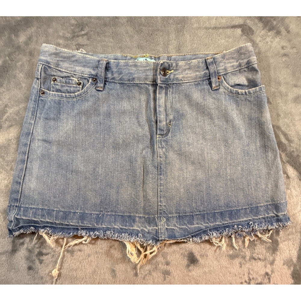 Steve & Barrys Light Wash Denim Mini Skirt Frayed Hem 12, Y2K Grunge Distressed